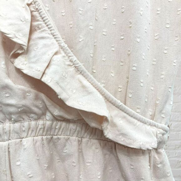 Roxy Cool Your Heart Romper 10 Blush Pink Swiss Dot Ruffle Tie Waist Shorts - Picture 8 of 15